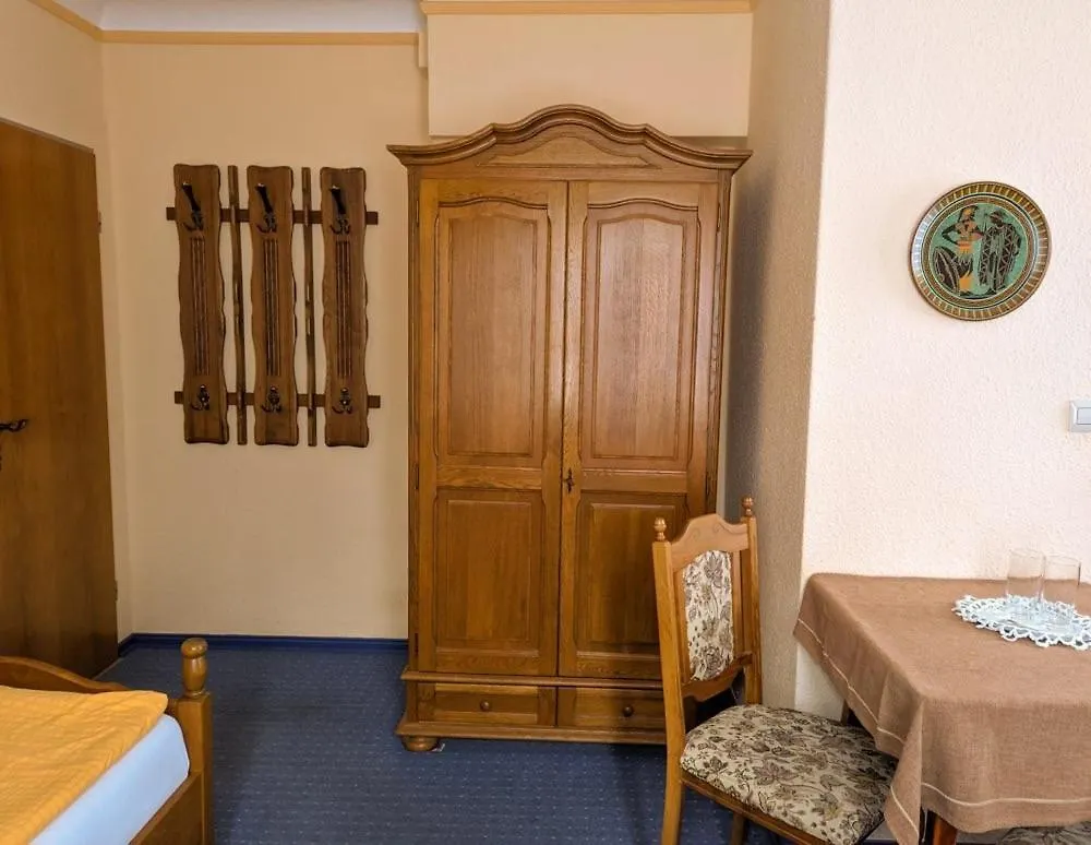 Landhotel Waldschaenke Berlin Hotel