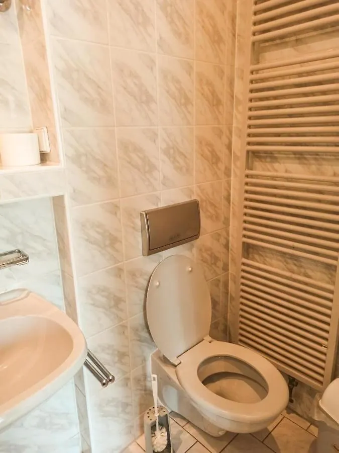 Landhotel Waldschaenke Berlin Hotell